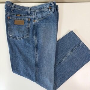 Wrangler Western Cowboy Cut Slim Fit Jeans Mens 35x30 Medium Wash Denim Distress